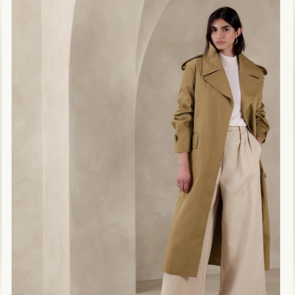 NWT Banana Republic Trench Coat